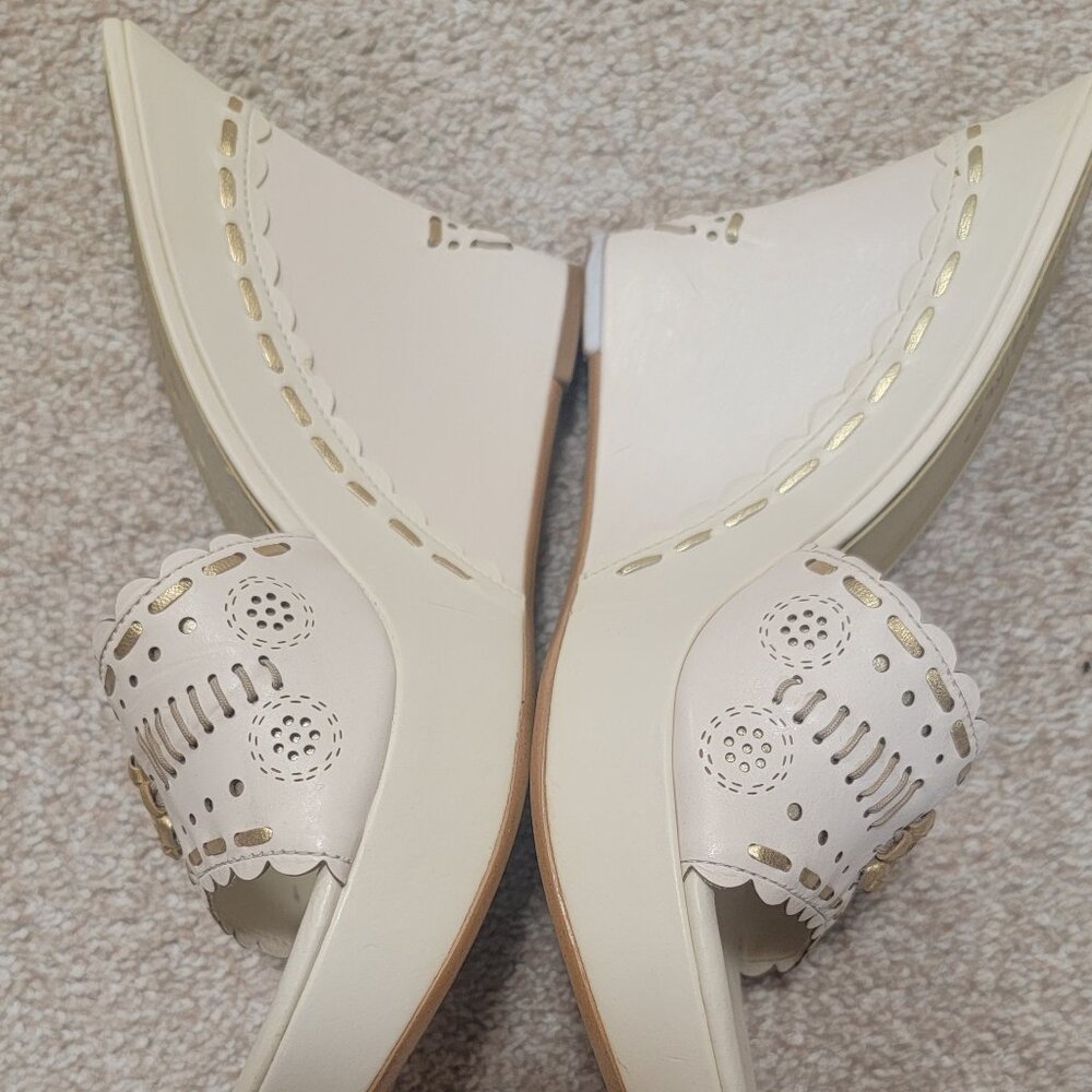 BCBG white and gold embroidered wedges size 6